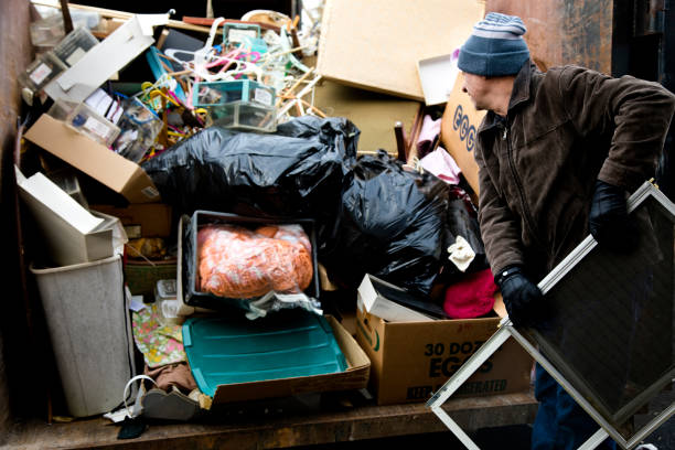Best Construction Debris Removal  in Rossville, IN